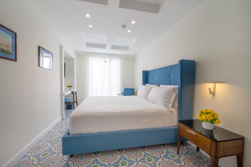 Palazzo Gargiulo Luxury-Adult only - image 12