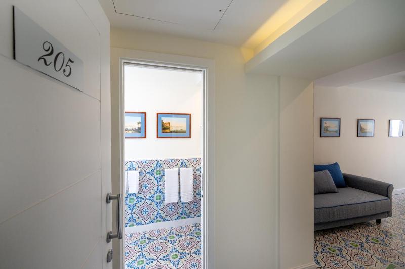 Palazzo Gargiulo Luxury-Adult only - image 21