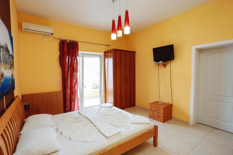 Adzic apartments 2 - image 4