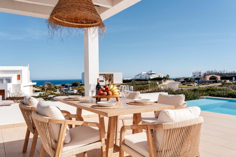 Mercedes - Villa tranquila con vistas al mar - image 11