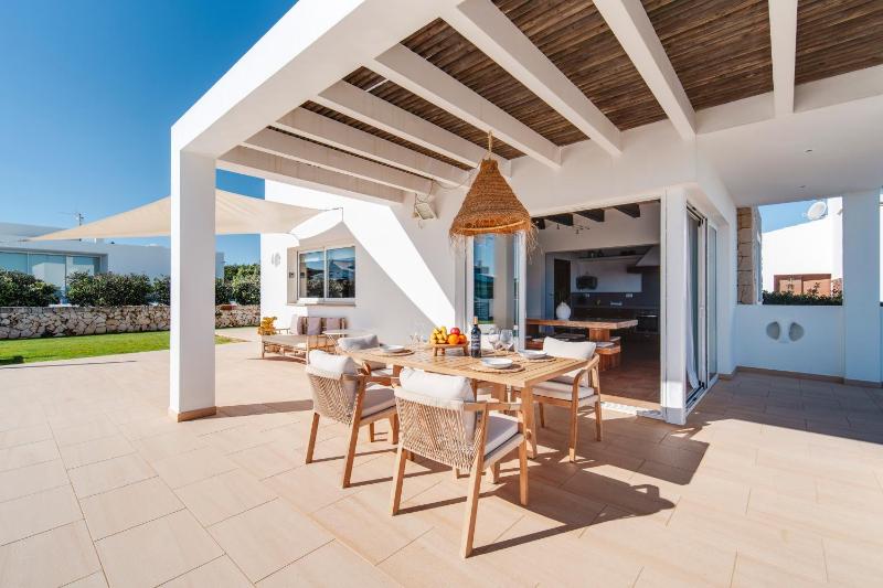 Mercedes - Villa tranquila con vistas al mar - image 29