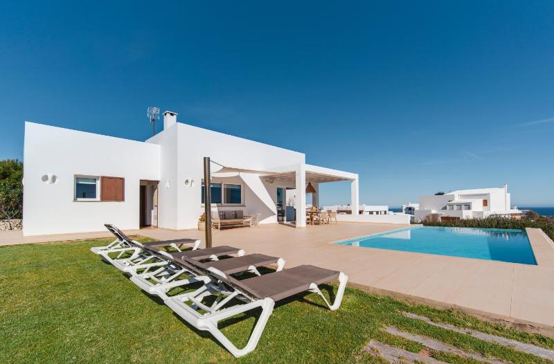 Mercedes - Villa tranquila con vistas al mar - image 15
