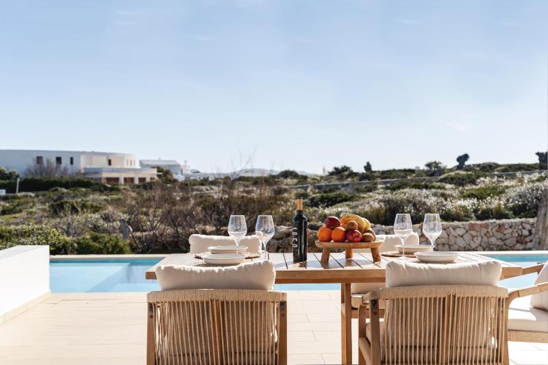 Mercedes - Villa tranquila con vistas al mar - image 18