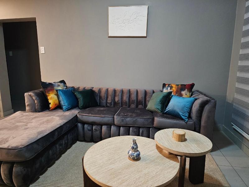 Sky Apartment Mbabane CBD - image 9
