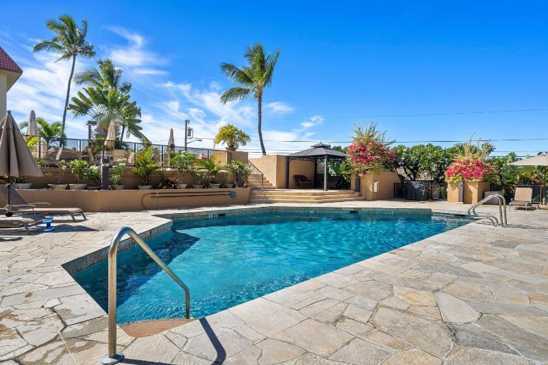Kona Pacific E629: Beautifully Remodeled condo! - image 28