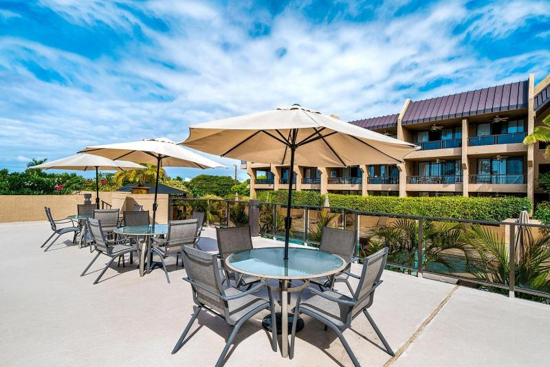 Kona Pacific E629: Beautifully Remodeled condo! - image 6