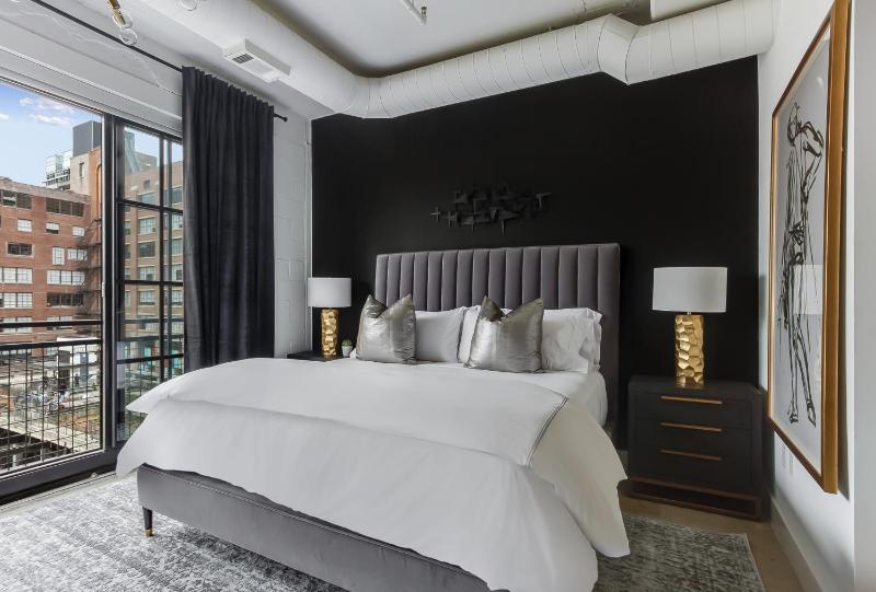 Mink Studio by Atlanta Luxury Rentals - image 4