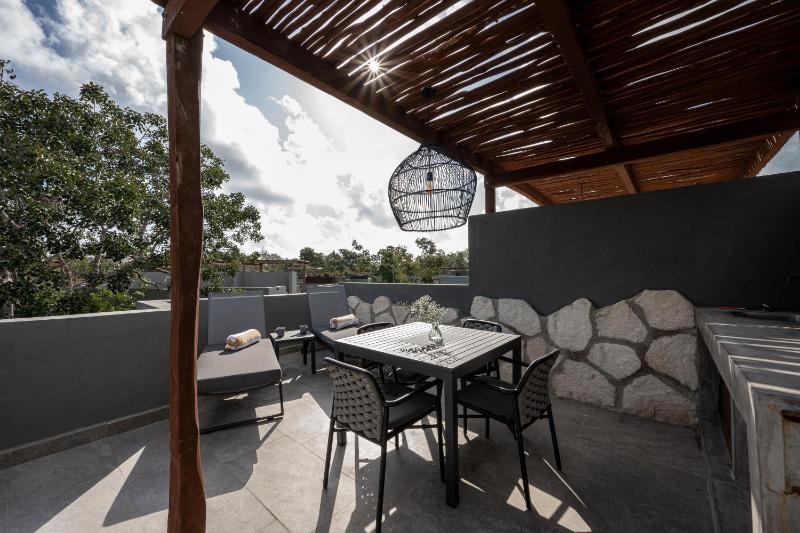Nomad Humans Residences - image 42