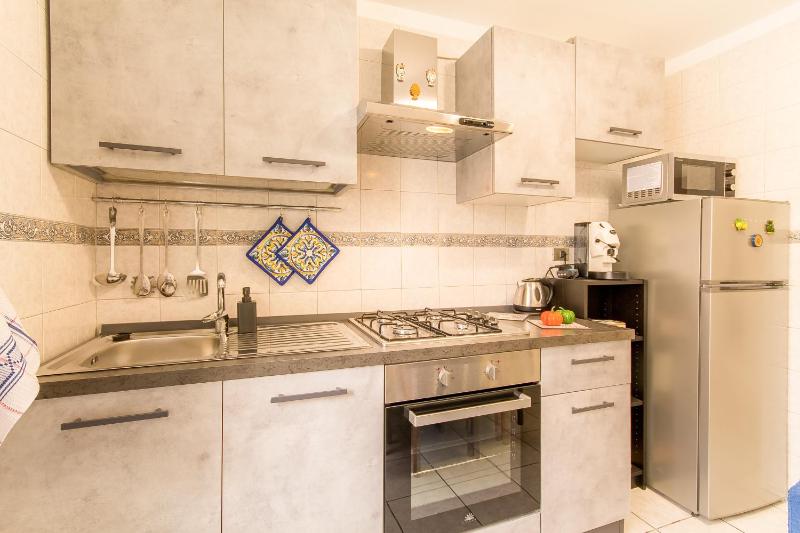 Sicula home in the city center - Happy Rentals - image 20