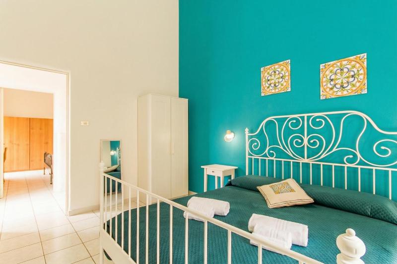 Sicula home in the city center - Happy Rentals - image 15
