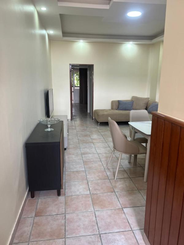 Wonderful 1 Bed Room Apartment - image 13
