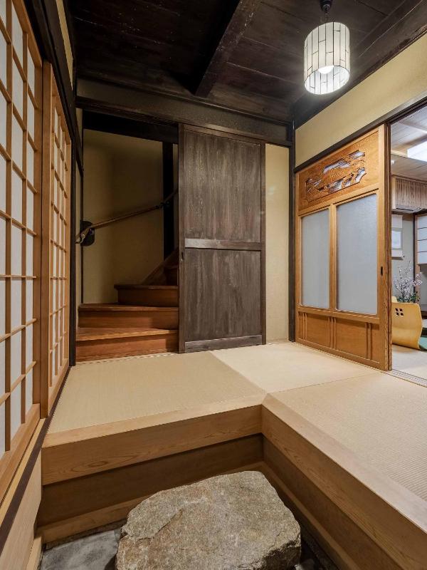 Nadeshiko Shirakawa Machiya House - image 14