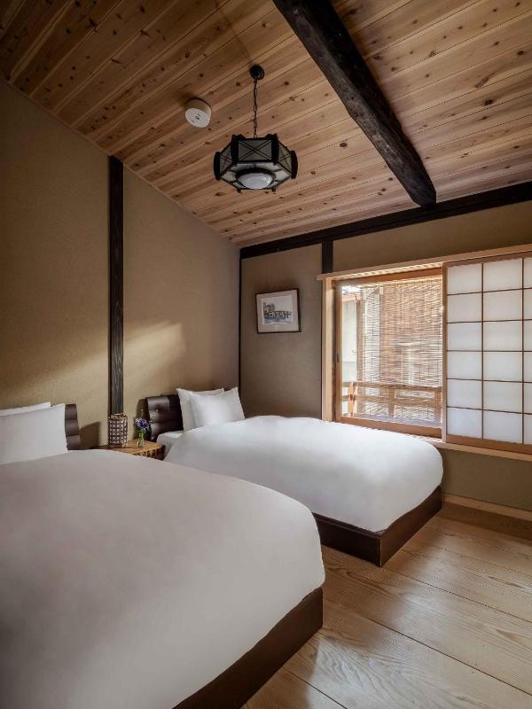 Nadeshiko Shirakawa Machiya House - image 13