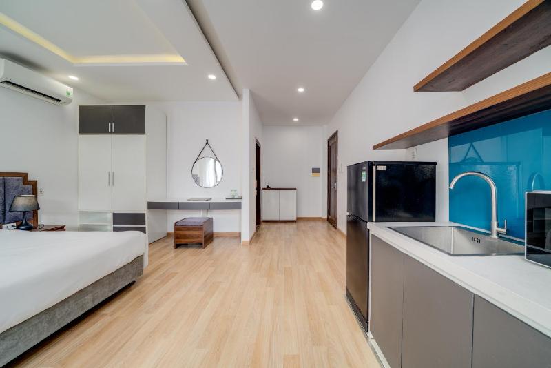 Golden Line Apartment Danang - image 8
