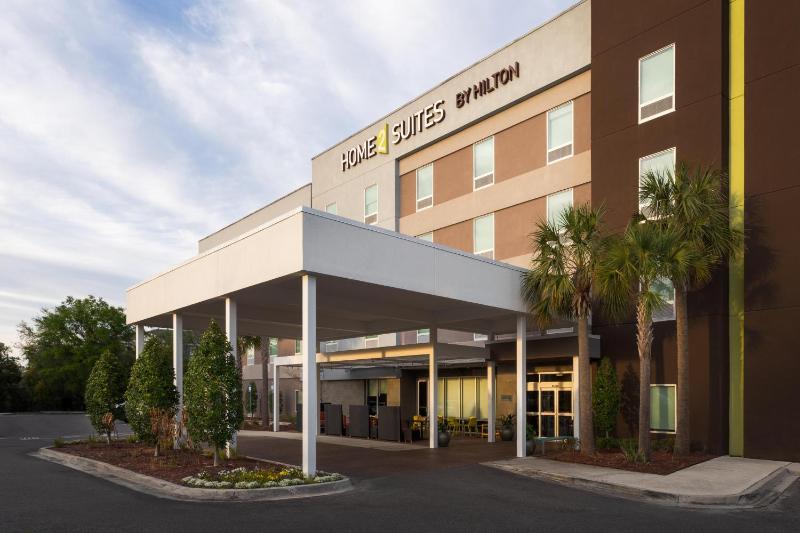 Home2 Suites by Hilton Jacksonville Airport - image 12