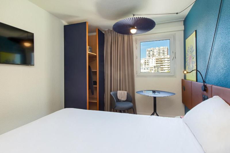 ibis Marseille Timone - image 16