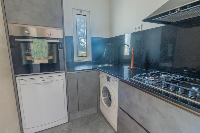 Villa Joselina by Algarve Holidays - image 21