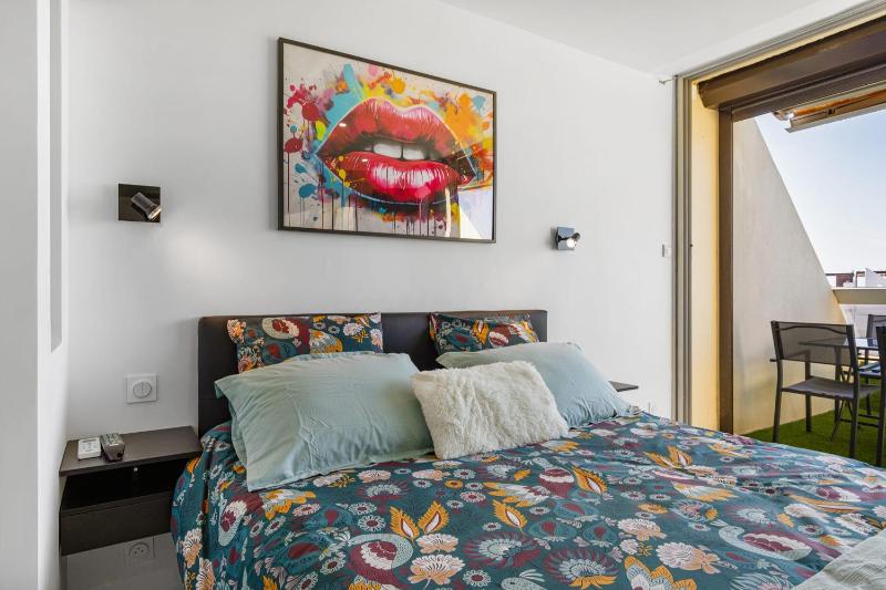 Paloma Héliopolis fully Renovated studio with terrace and parking - image 9