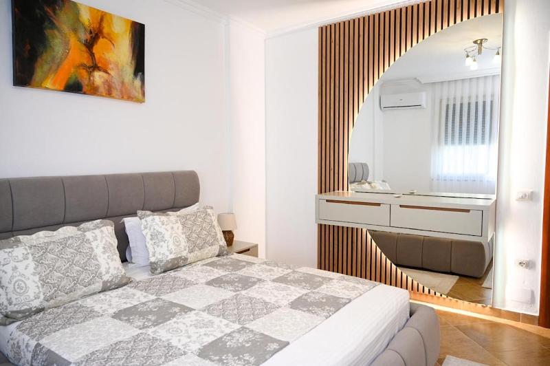 Kojku Apartment with Free Private Beach - image 2