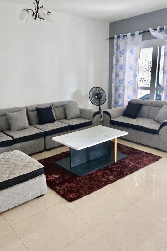 Makepe Bungalow Style - image 14