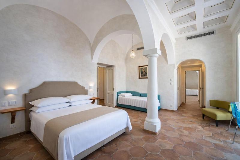 Hotiday Positano Volte Alte - image 17