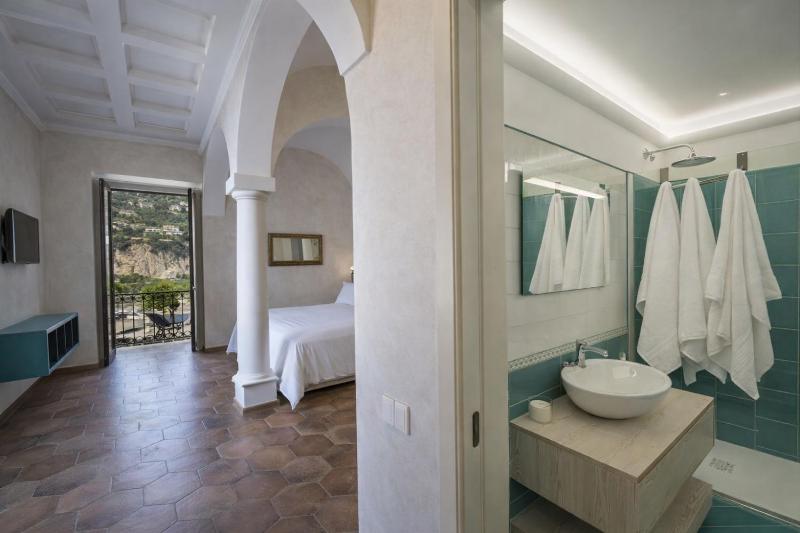 Hotiday Positano Volte Alte - image 16