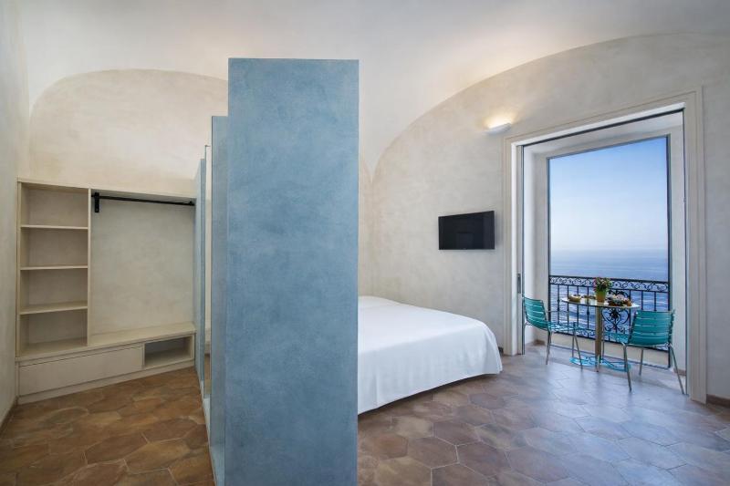 Hotiday Positano Volte Alte - image 34
