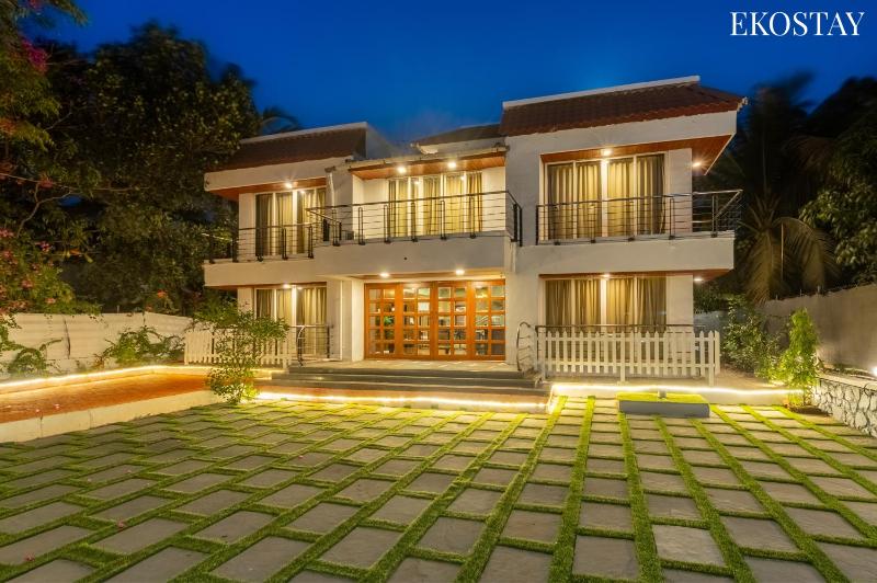 EKOSTAY Gold - Amara Villa - image 15