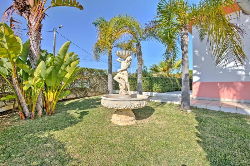 Villa Rosa by Villa Plus - image 11