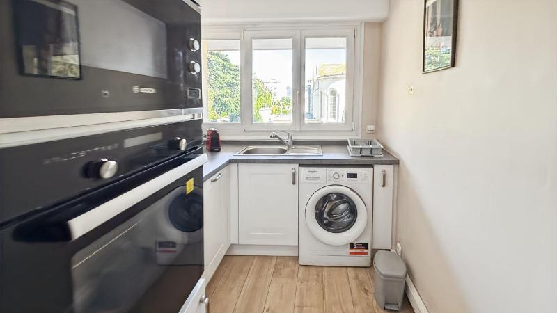 Comfortable and fully equiped two bedroom apartment - image 27