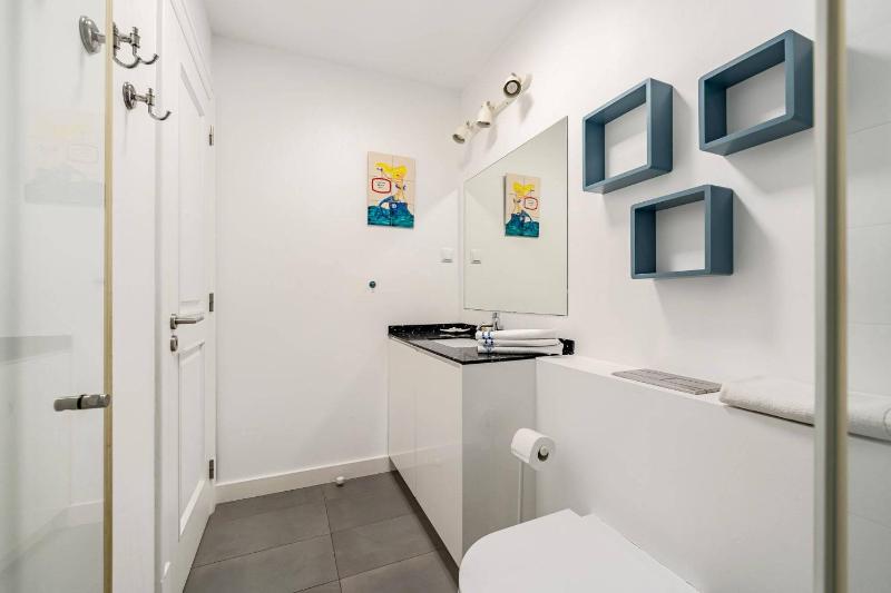 PN48 brith apartment over Cascais roof 120m2 close from beach and restaurant - image 19