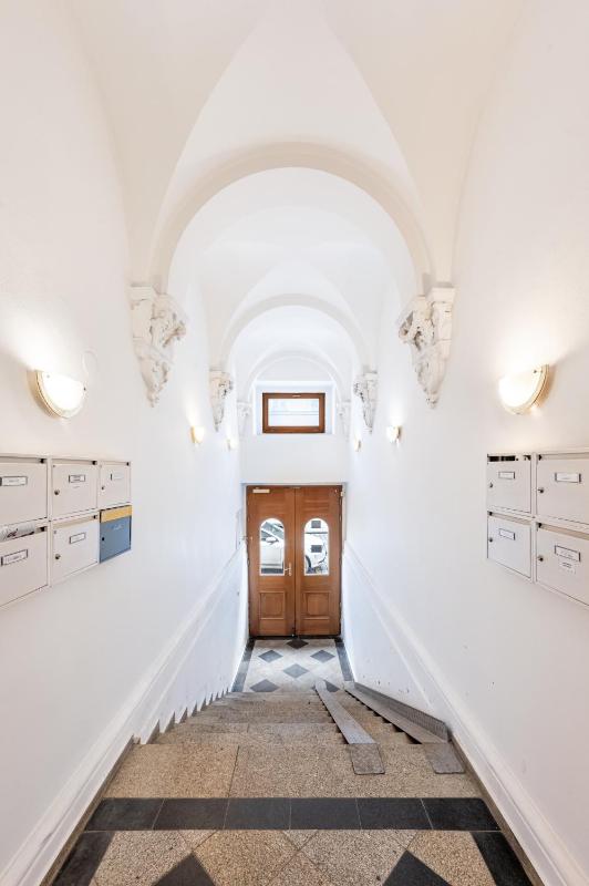 Prague Days - One Bedroom Apartment with TV 5 minutes to National Museum - image 9