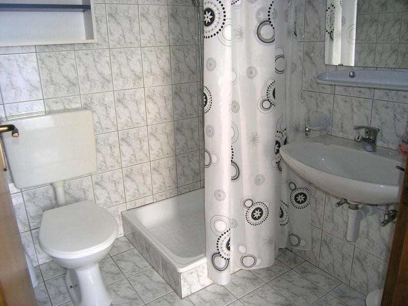 Apartmani Dolencic - image 8