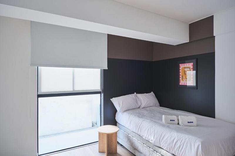 Stylish Inclán 343 Apartment by Geko - image 15