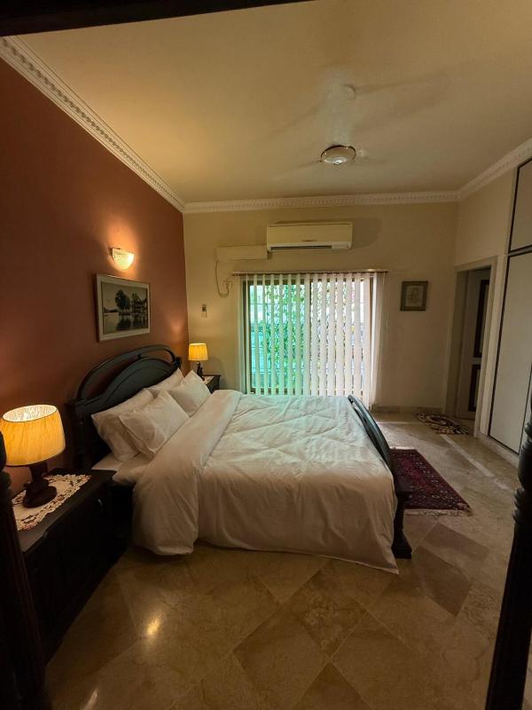 Modern Furnished Studio with Homely Vibe in F-10 - image 11