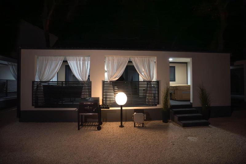 Mobile home Aura with jacuzzi - image 27