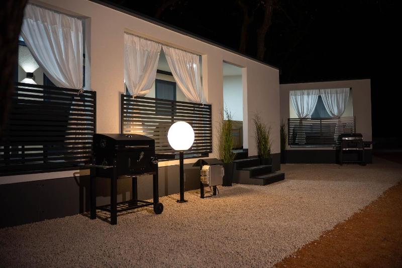 Mobile home Aria with jacuzzi - image 8