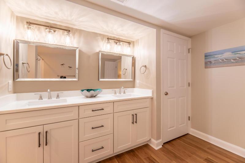 Wellington by the Sea - KDH MP 7 Oceanfront Condo Ocean View Pool Elevator Flex Stays - image 11