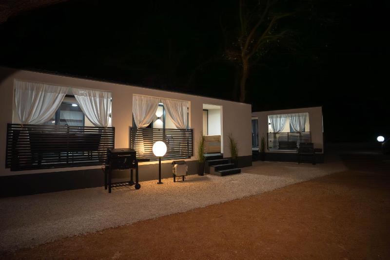 Mobile home Aria with jacuzzi - image 13