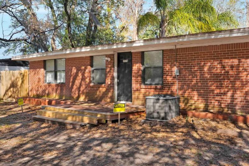 Nifty and Thrifty Nook 3bd 1ba Central Save Money Family Friendly - image 12