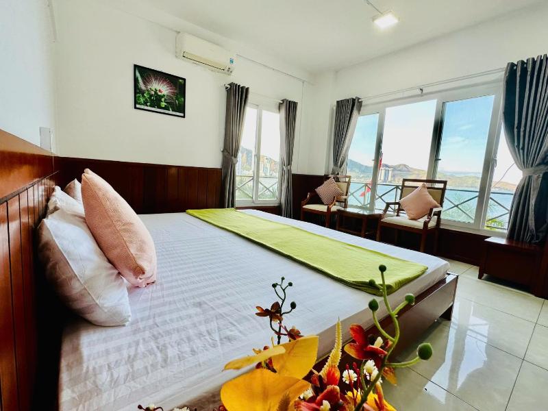 Hòn Chồng Hotel - image 47