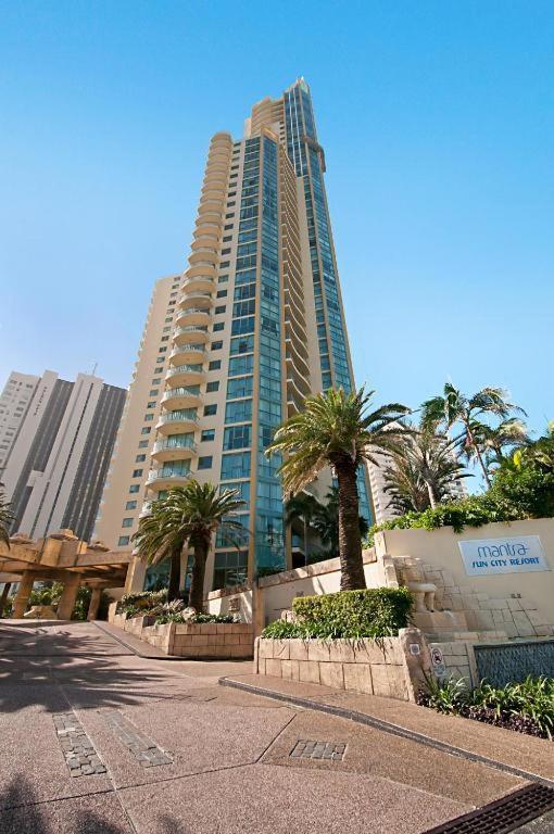 Sun City - Private Apartments Hosted by Coastal Letting Co - image 1