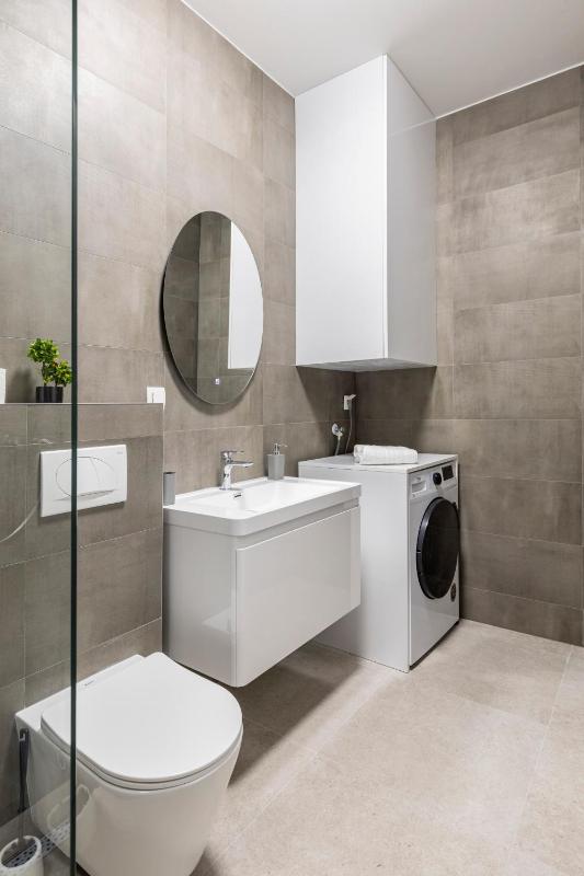 Nanda Studio Apartment - Free Private Parking - image 13
