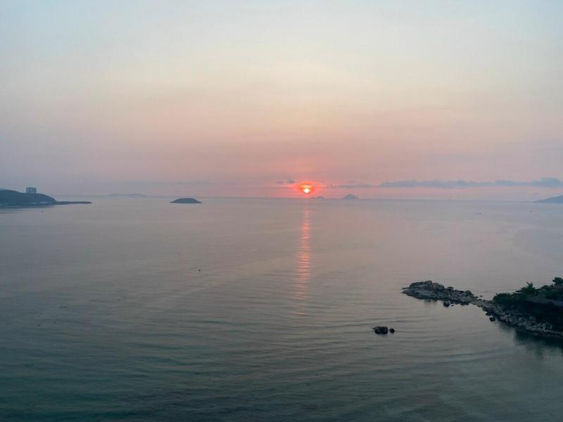 JB Azure - Panoramic Ocean View - image 4