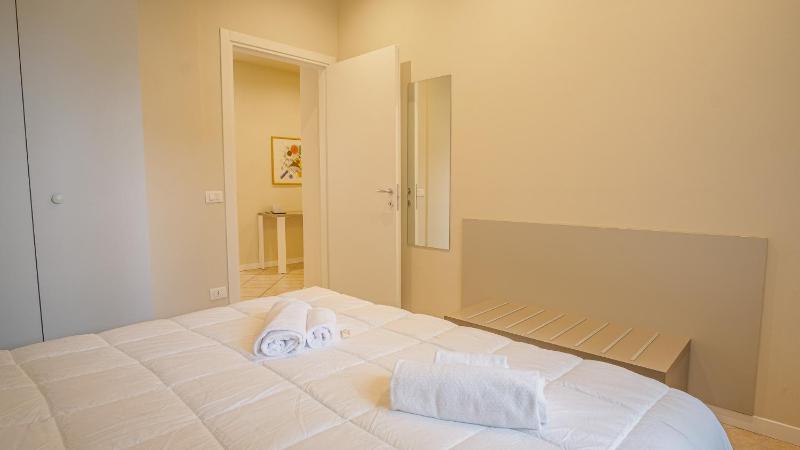 Sweet Lake Apartment - Italian Homing - image 11