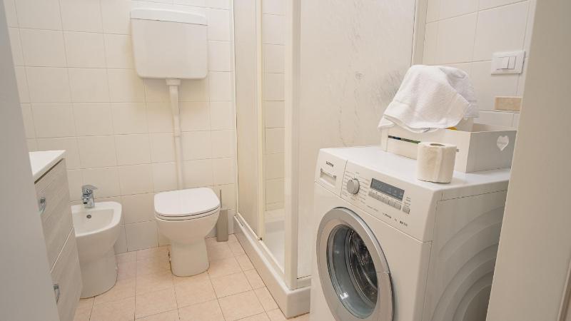 Sweet Lake Apartment - Italian Homing - image 2