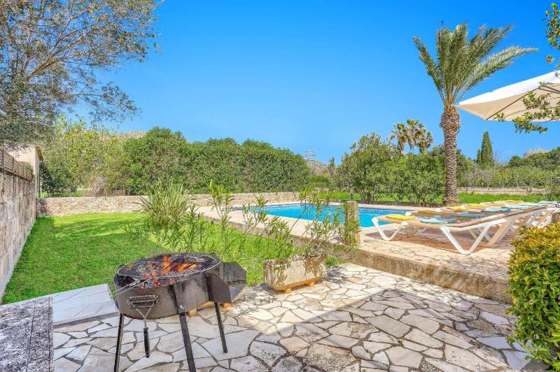 Villa Can Seguinot by Villa Plus - image 10