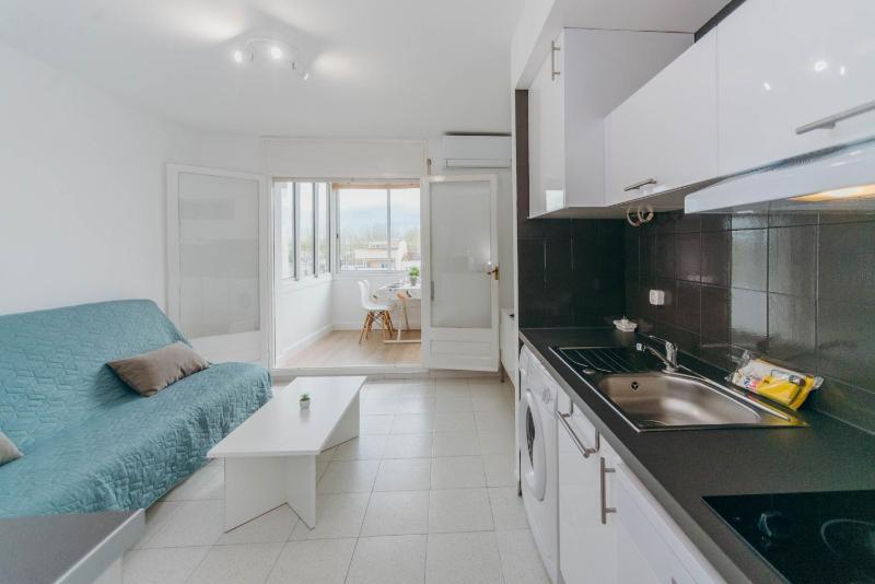 WELCS APARTAMENTO 336 EMP frente al canal - image 4