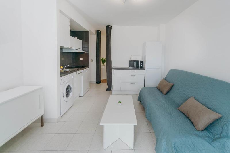 WELCS APARTAMENTO 336 EMP frente al canal - image 10