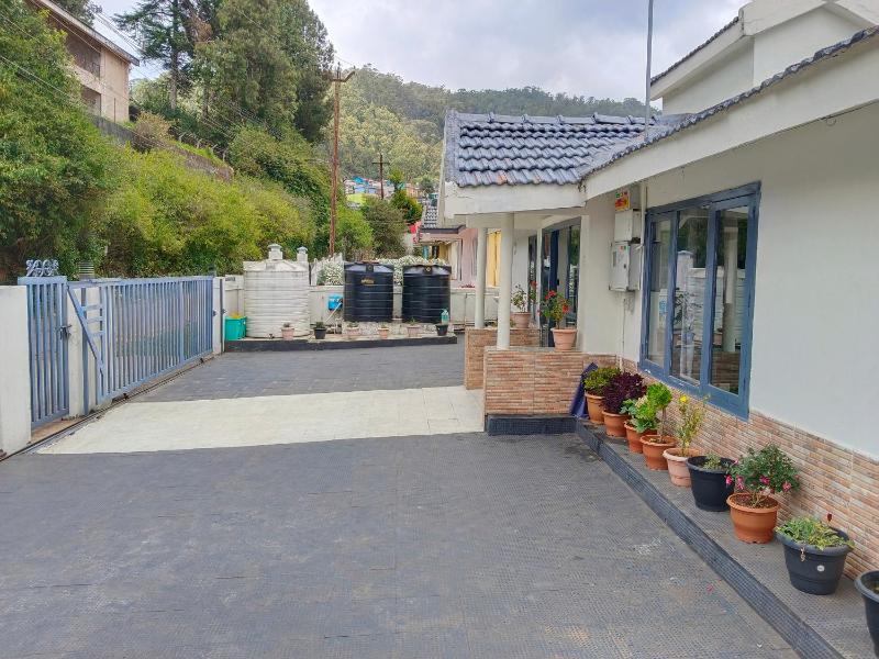 Hill View Private Villa - image 16